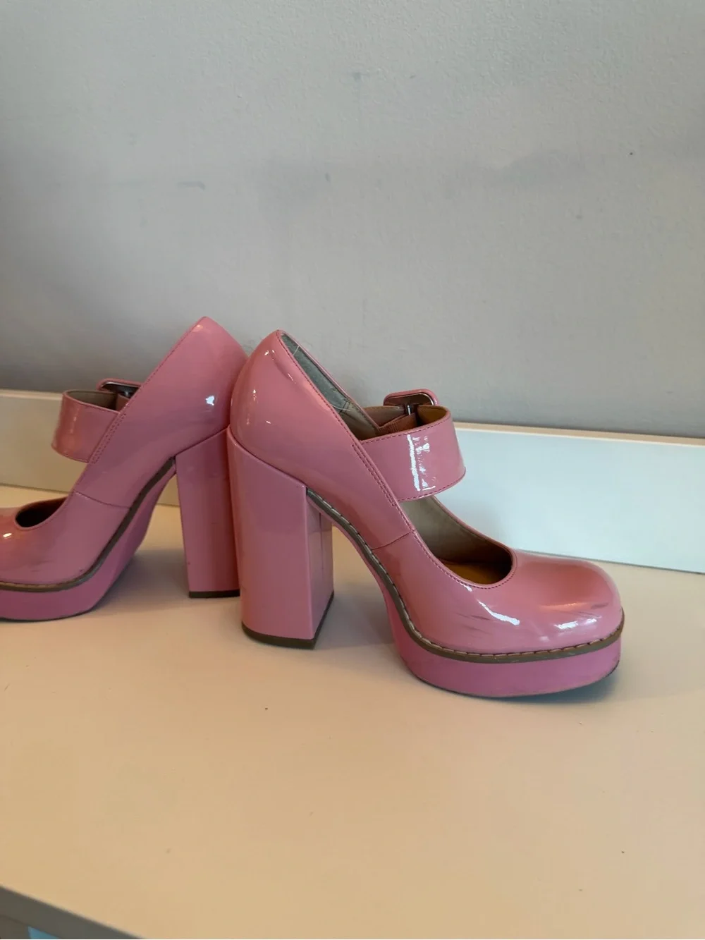 Steve Madden Pink Patent Leather Mary Jane Platform Heels Chunky Block Heel
